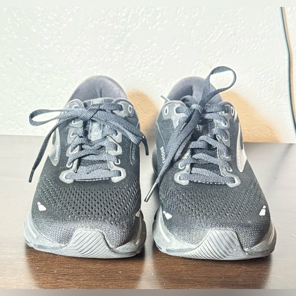 Brooks Women's Ghost 15 - Picture 2 of 9